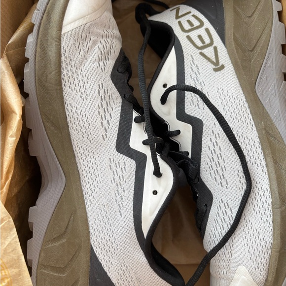 Keen Other - Keen White and Black Athletic Shoes